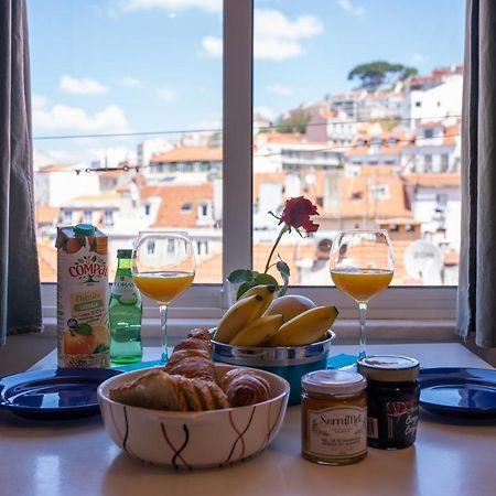 Great Apt In Historical City Center Lisboa Exteriör bild